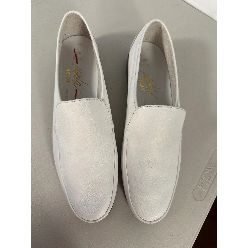 Bally Switzerland Mens White Leather Loafers Slip On Dress Shoes Size 10.5 M
